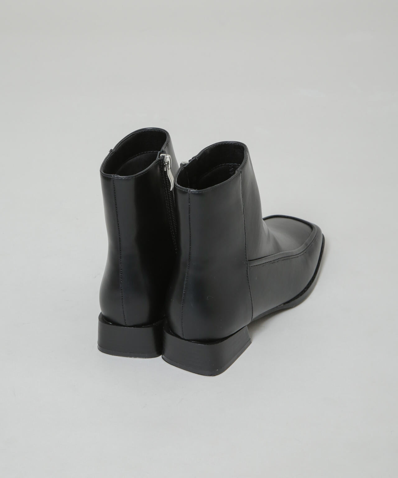 スクエアトゥミドルブーツ 6735236304