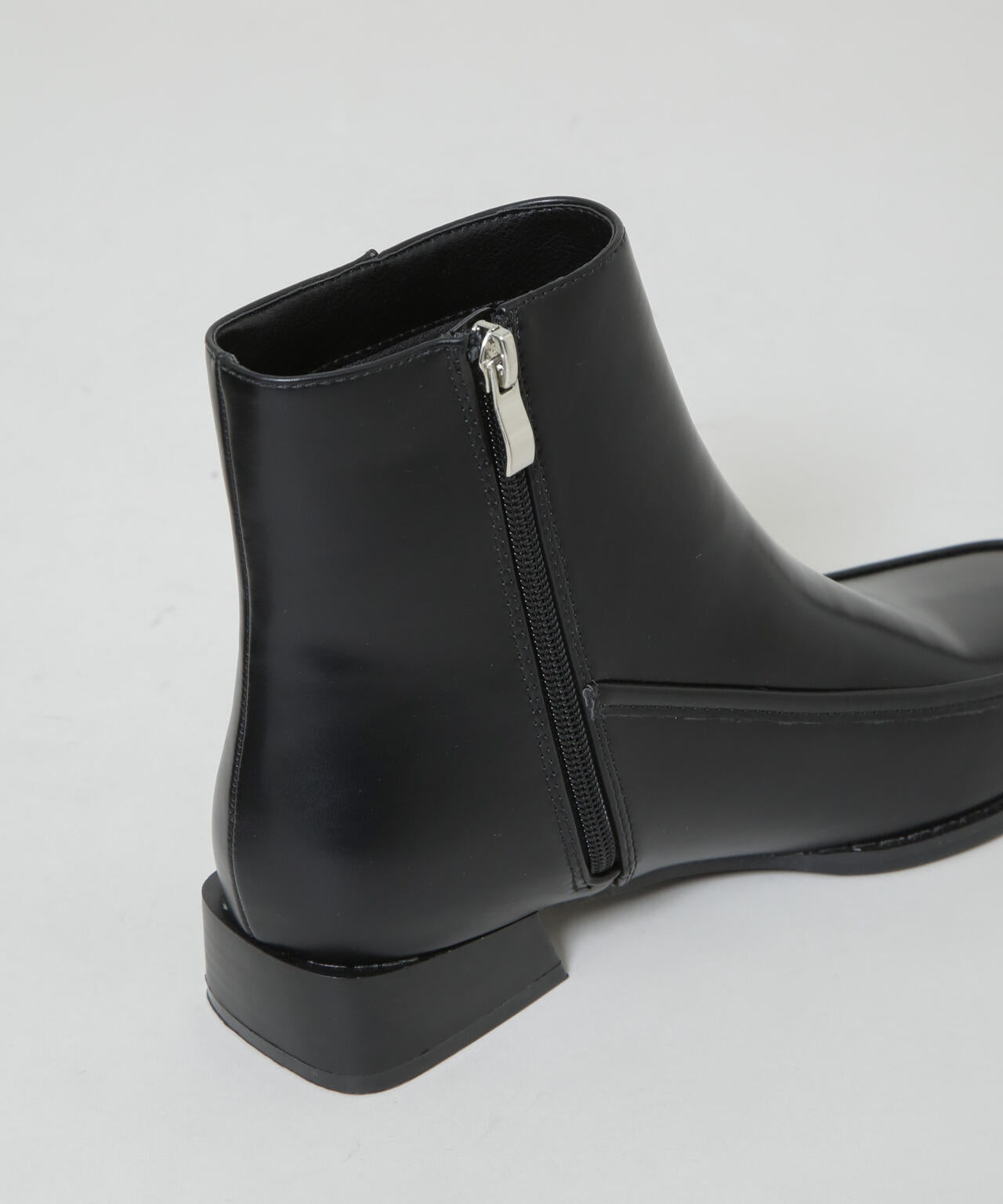 スクエアトゥミドルブーツ 6735236304