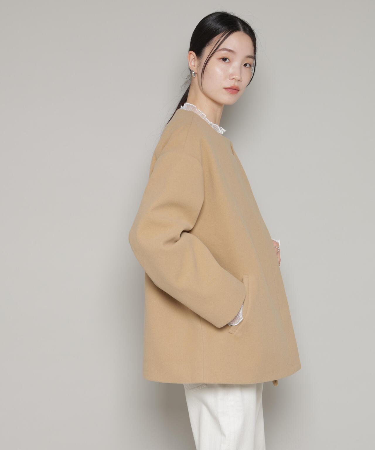 ノーカラーミドルコート 6736111302