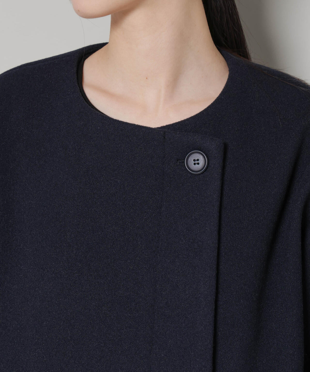 ノーカラーミドルコート 6736111302