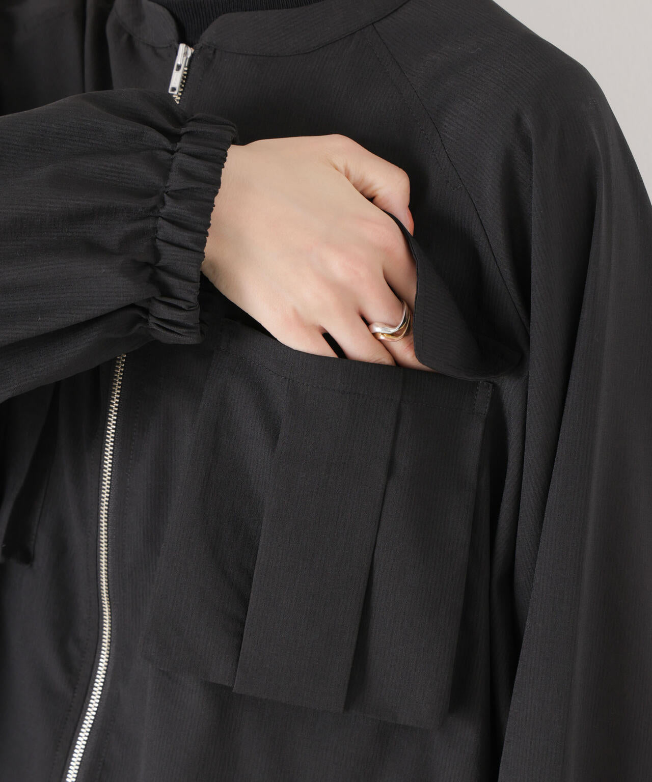 シアードルマンドロストブルゾン 6736112303