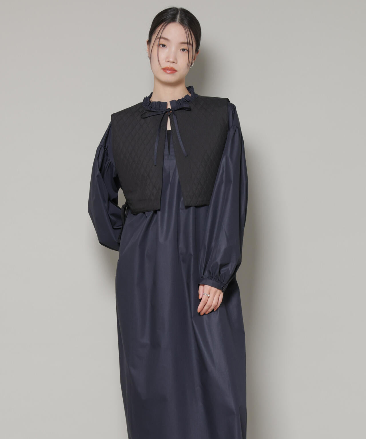 キルティングベスト×ギャザーワンピース アンサンブルセット 6736119303