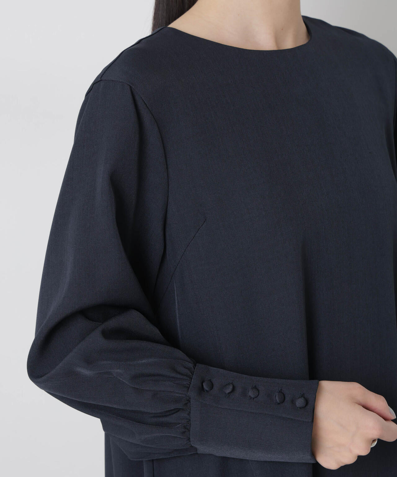 ヘムフレアクルミボタンスリーブワンピース 6736119309