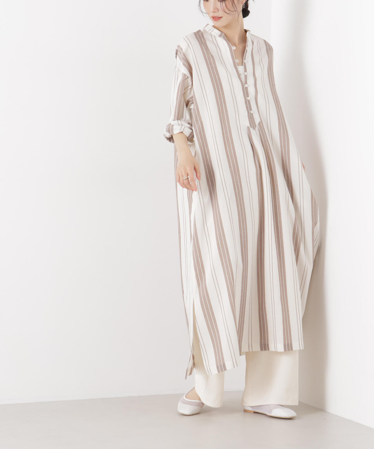 マシンウォッシャブルリネン混 スタンドカラーワンピース 6736119313