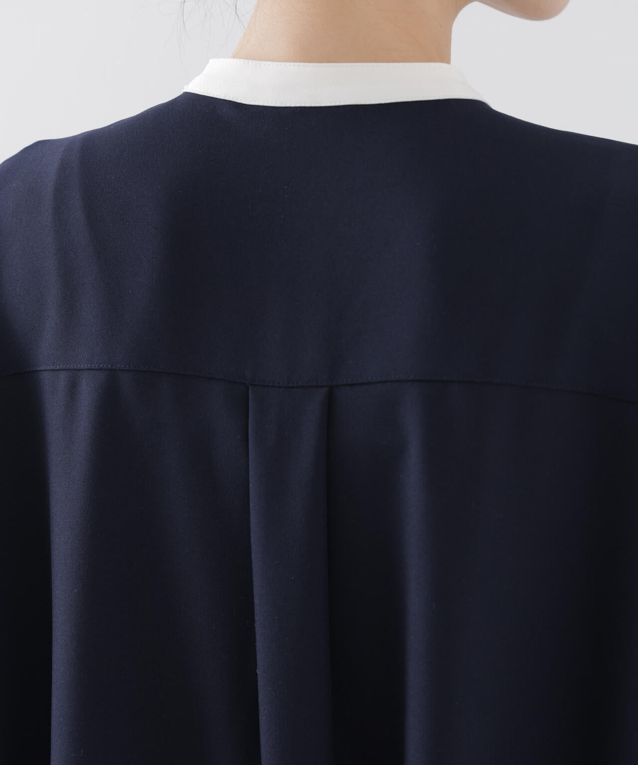 バイカラーフレアスタンドカラーワンピース 6736119314