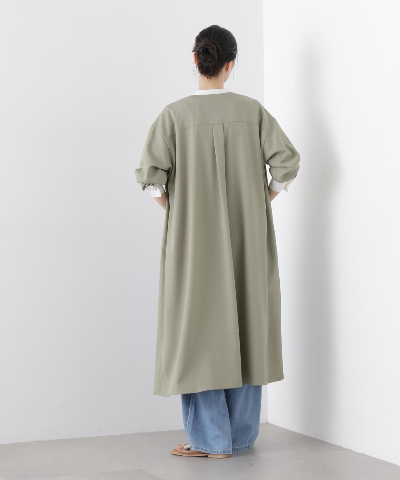 バイカラーフレアスタンドカラーワンピース 6736119314