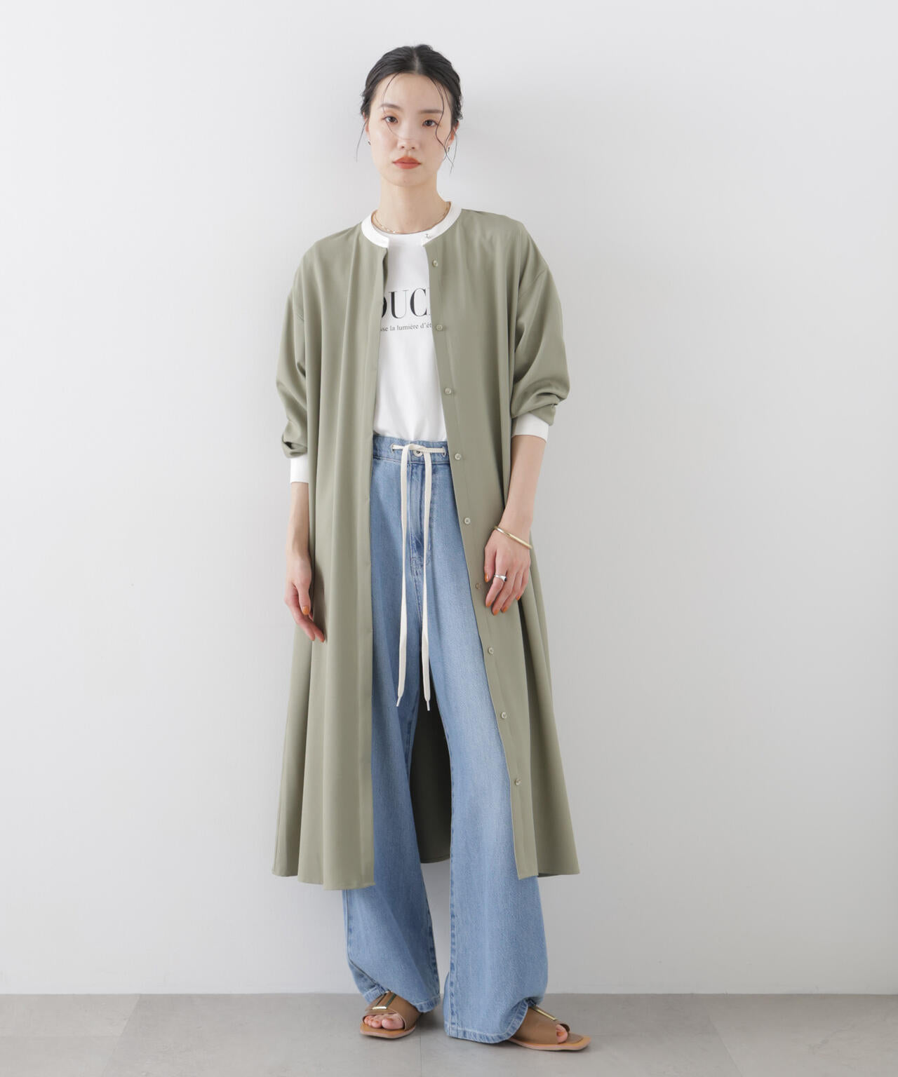 バイカラーフレアスタンドカラーワンピース 6736119314