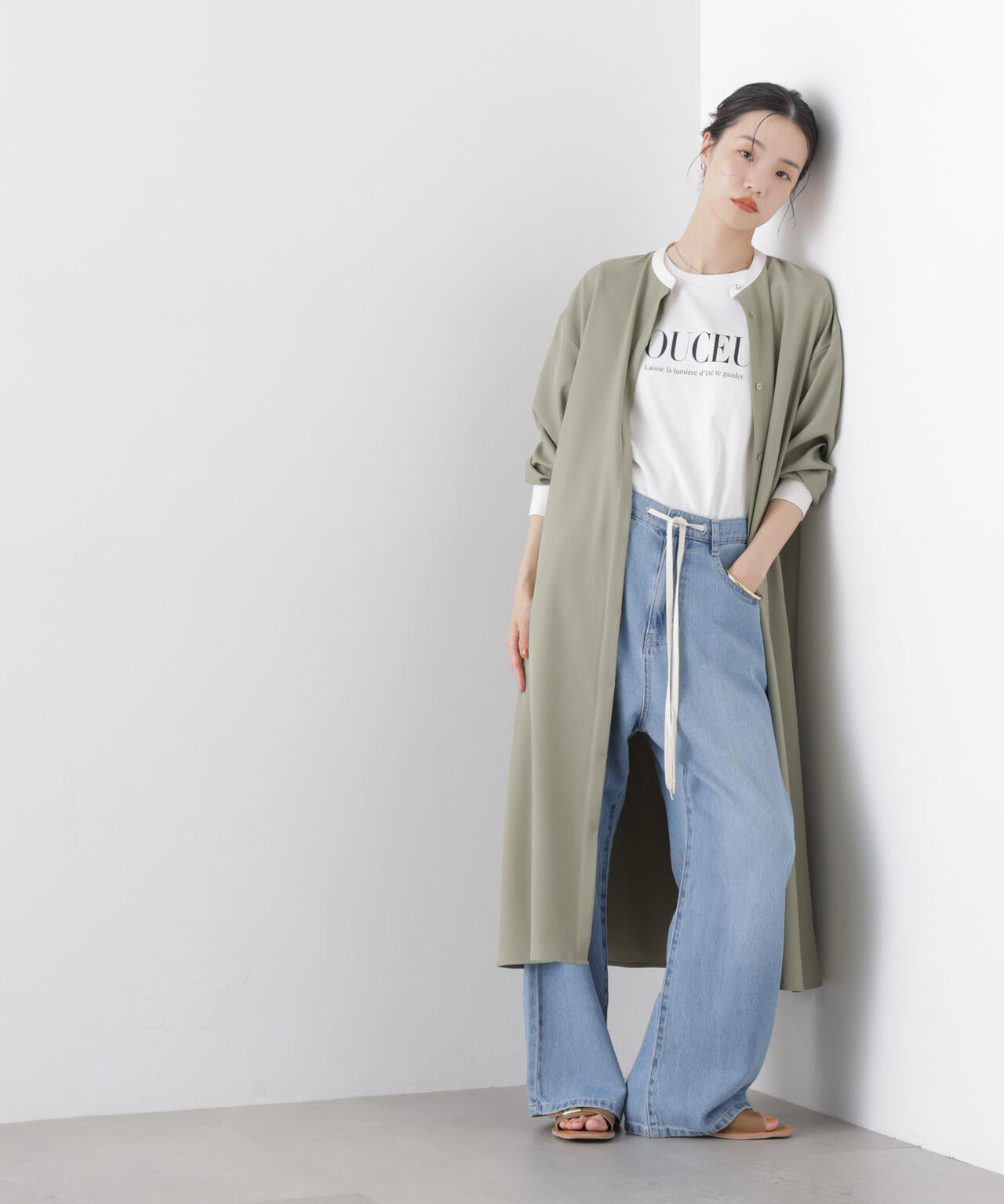 バイカラーフレアスタンドカラーワンピース 6736119314