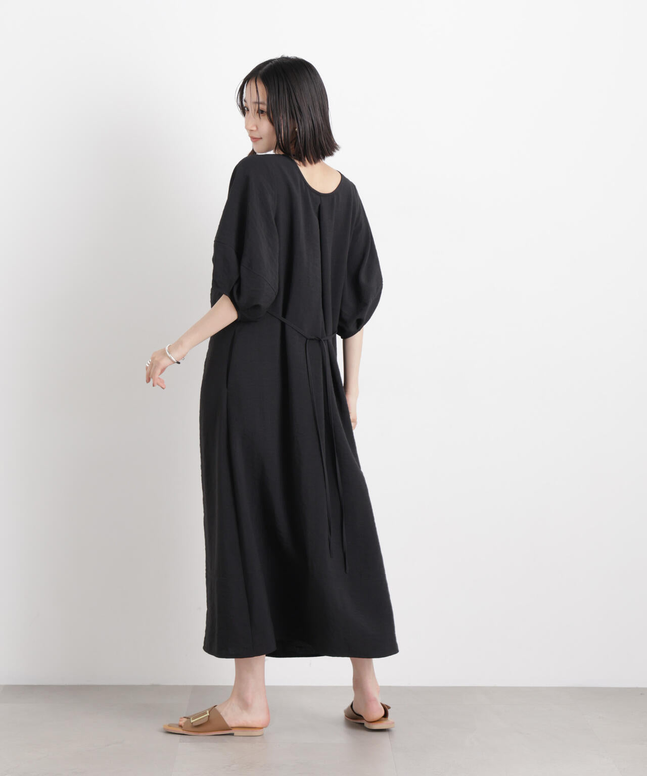 多機能リネンライク前後2wayランタンスリーブワンピース 6736119318