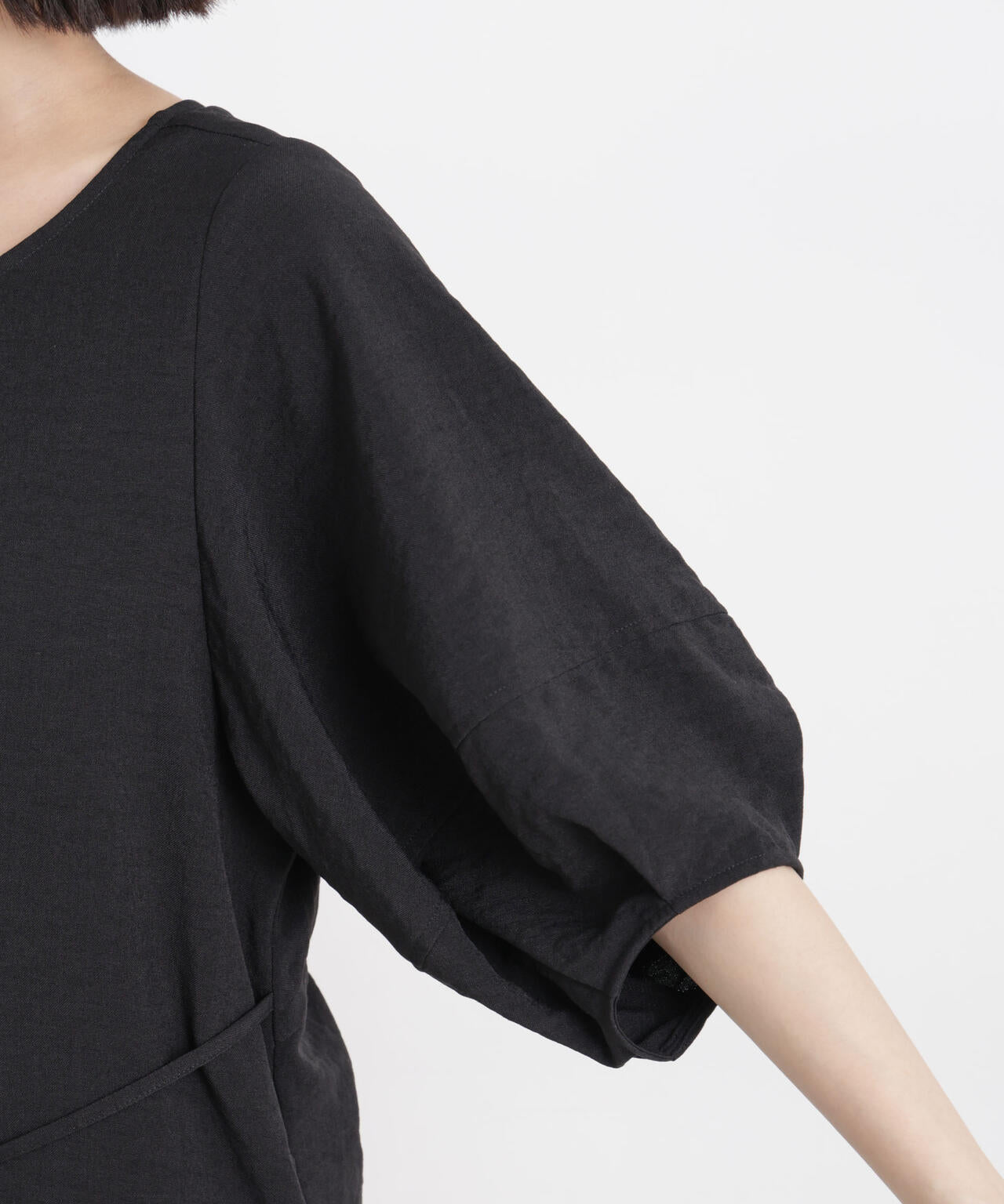 多機能リネンライク前後2wayランタンスリーブワンピース 6736119318