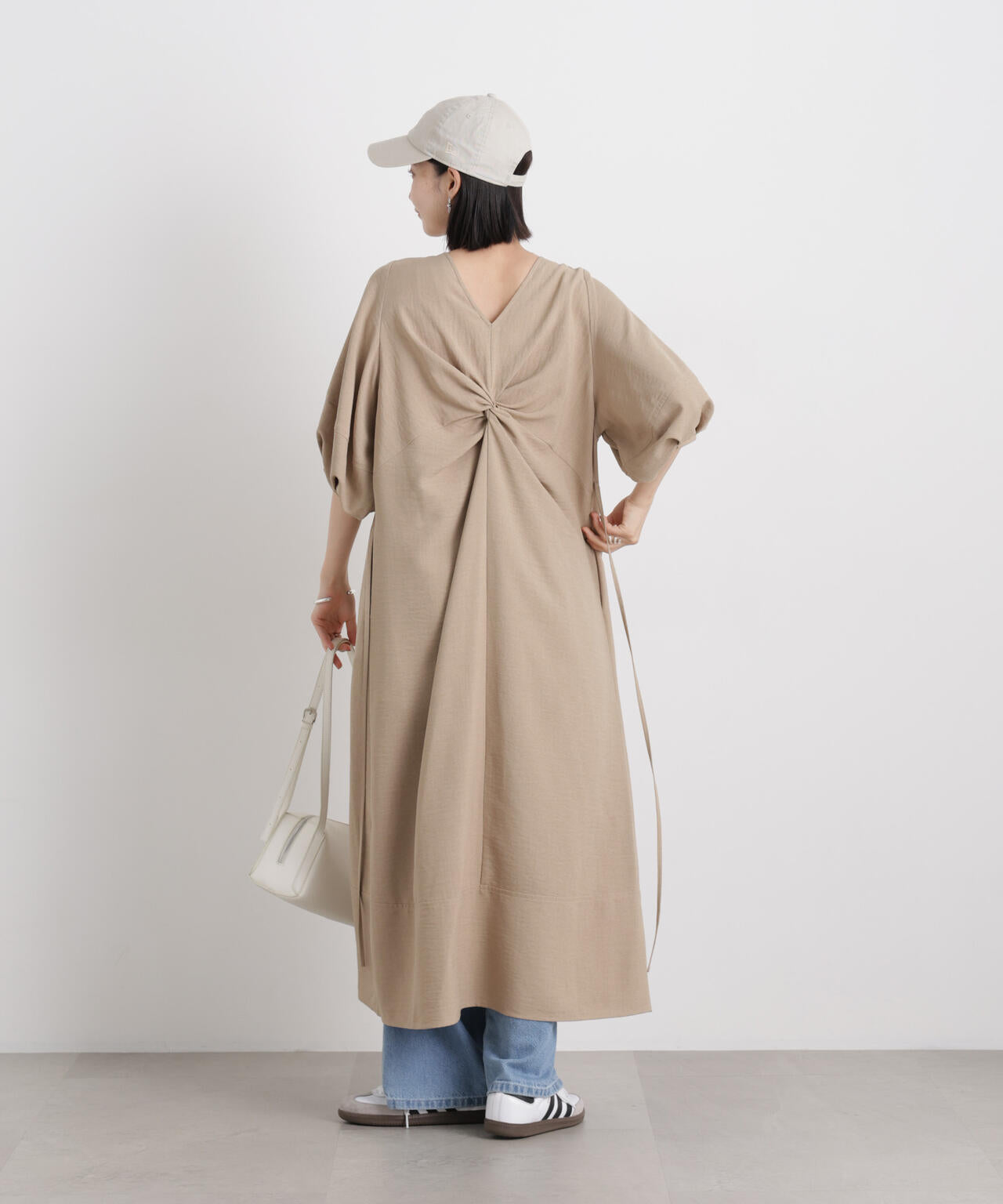 多機能リネンライク前後2wayランタンスリーブワンピース 6736119318