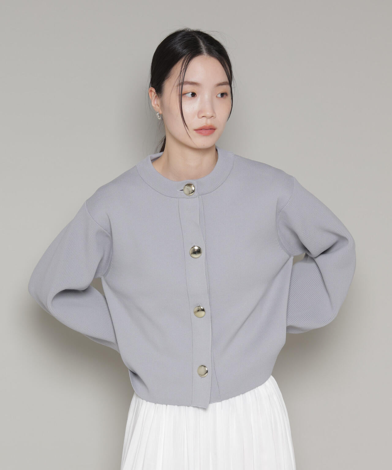 ビッグボタンクルーネックニットカーディガン 6736122302