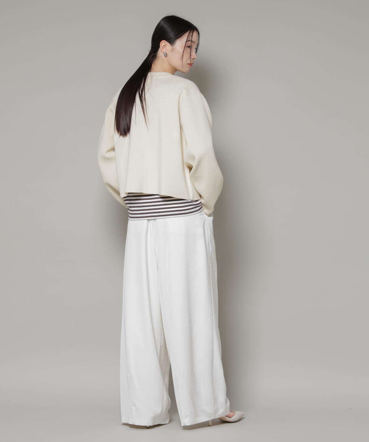 ビッグボタンクルーネックニットカーディガン 6736122302