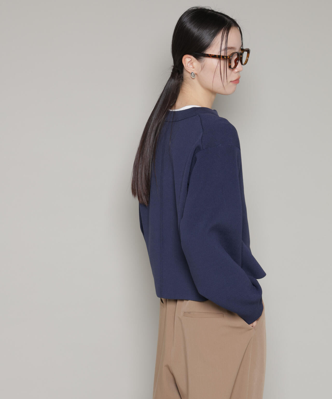 ビッグボタンクルーネックニットカーディガン 6736122302