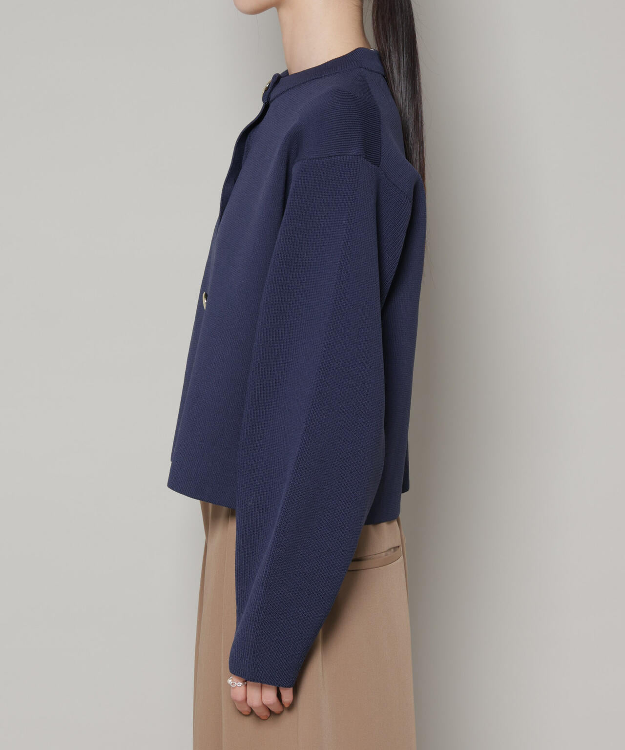 ビッグボタンクルーネックニットカーディガン 6736122302