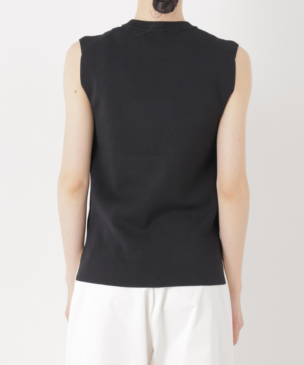 洗濯機洗い可UVカット接触冷感ノースリーブニット 6736122315