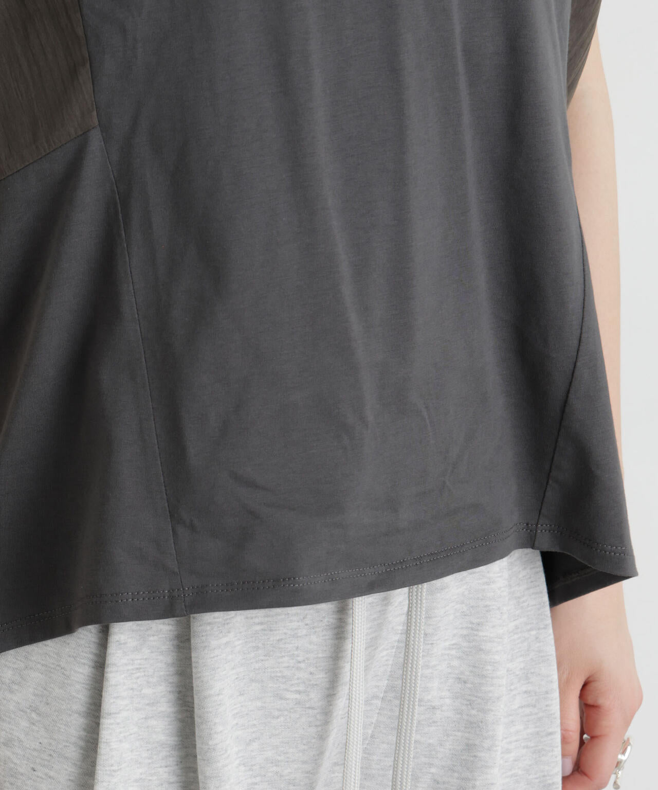 タフタコンビバックギャザーデザインカットトップス 6736124326