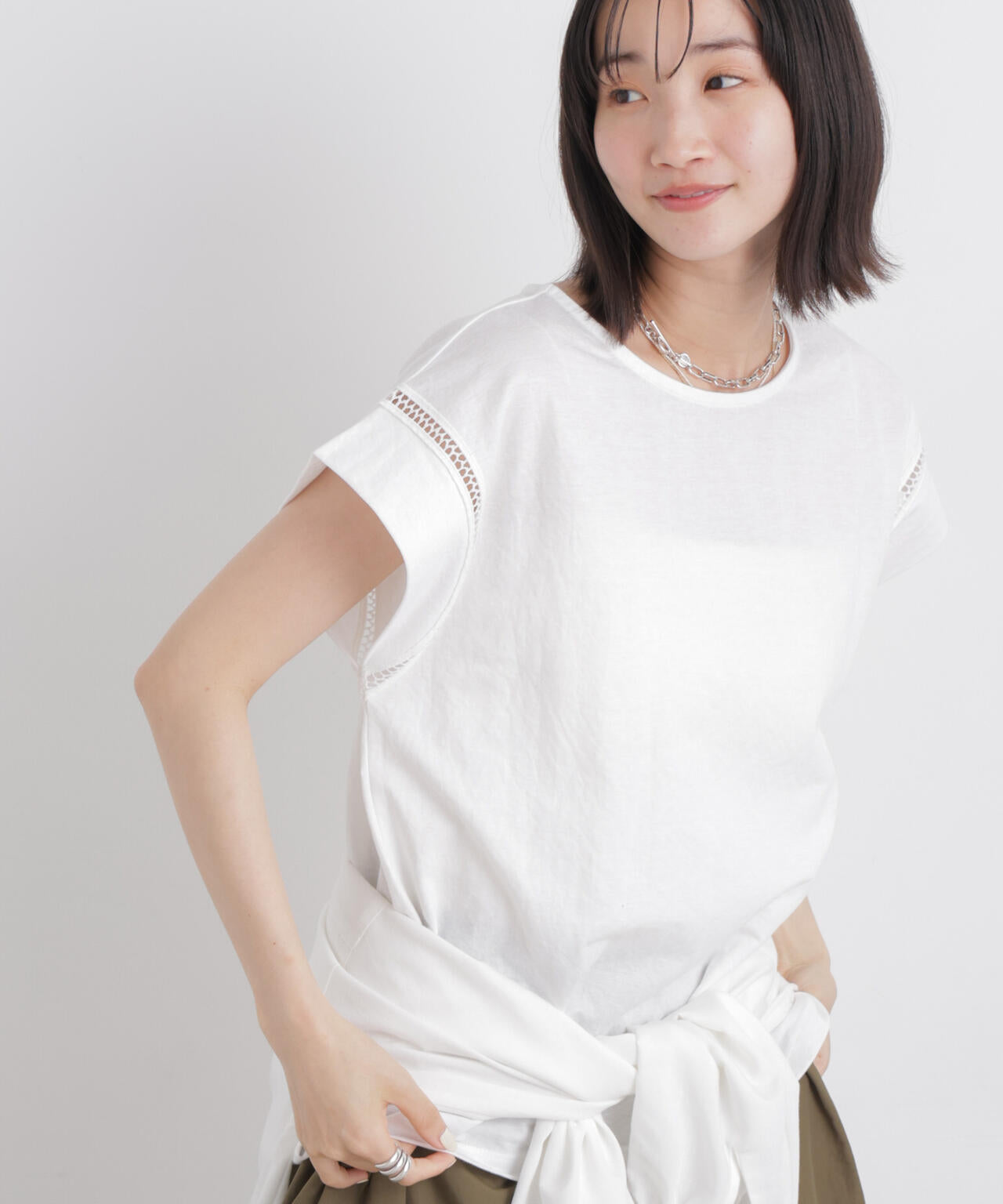 うさとの服　フレンチスリーブのトップス ハシゴレース フレンチスリーブ カット トップス