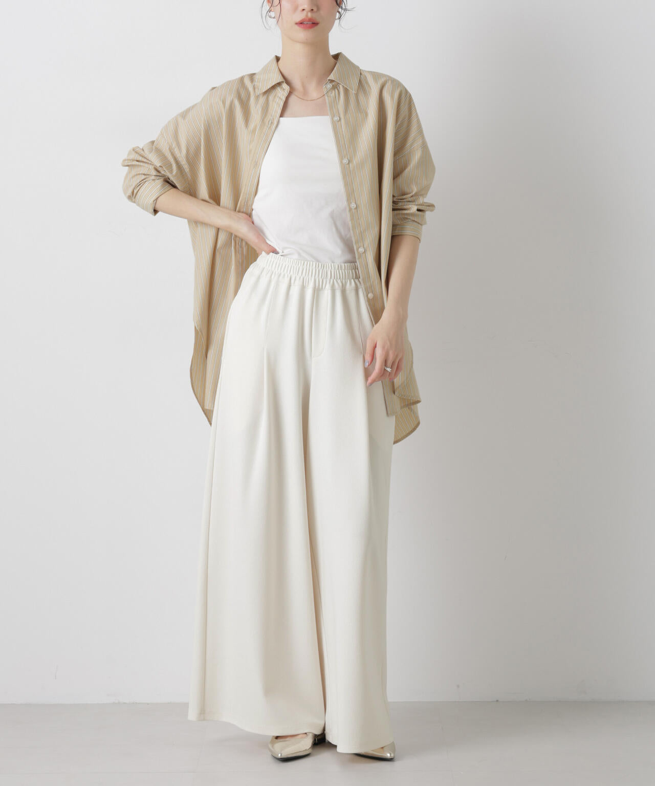 タック ワイド カットジョーゼット パンツ
