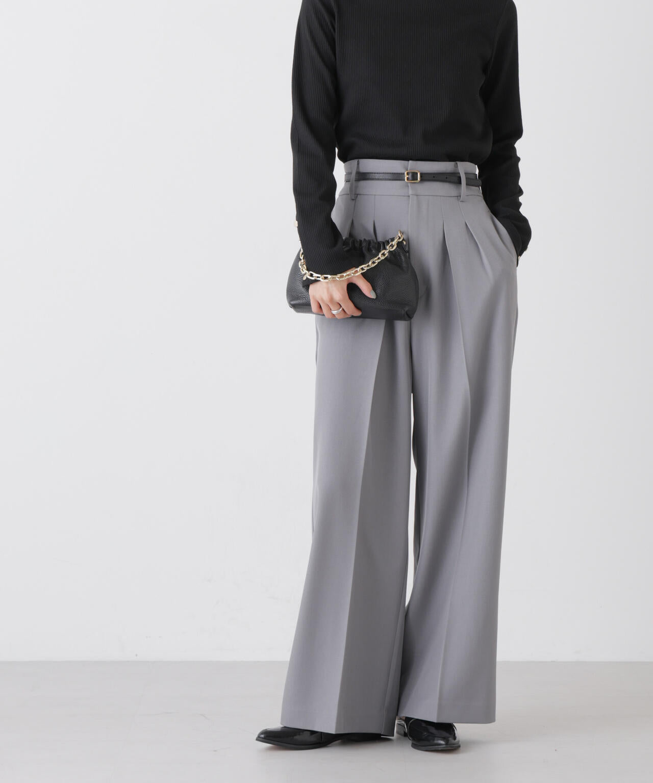 ハイウエスト ツータック ワイドパンツ