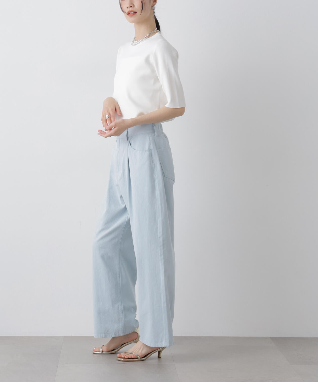 コットンツイルタックワイドパンツ 6736127304