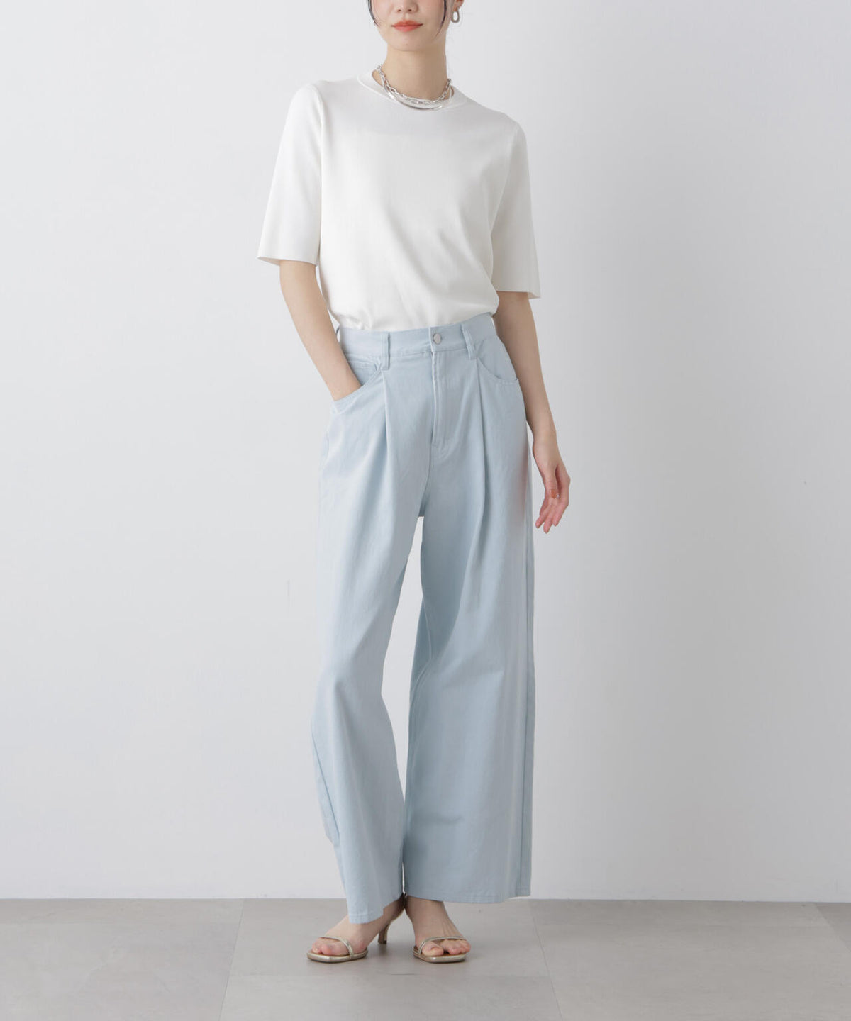 コットンツイルタックワイドパンツ 6736127304