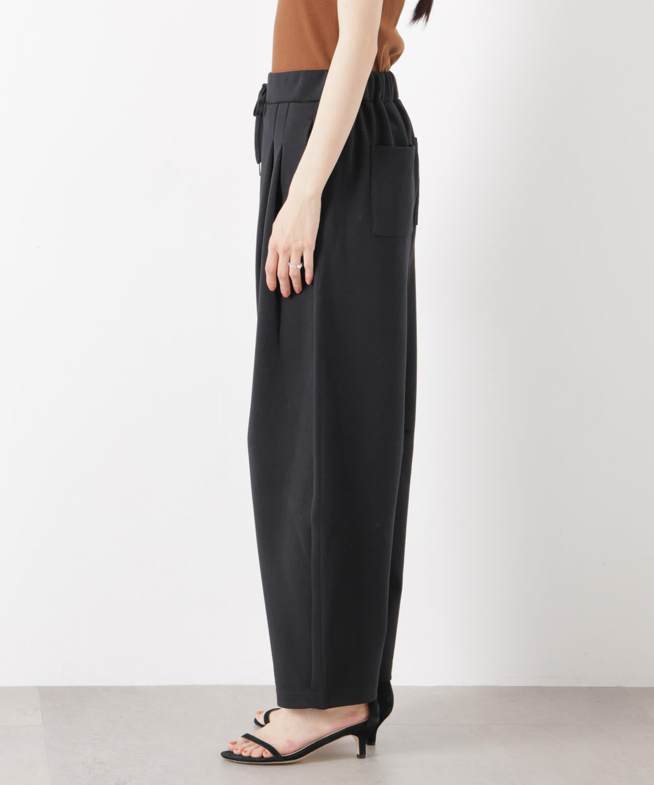 接触冷感ダンボールカットカーブシルエットパンツ(セットアップ可) 6736127320