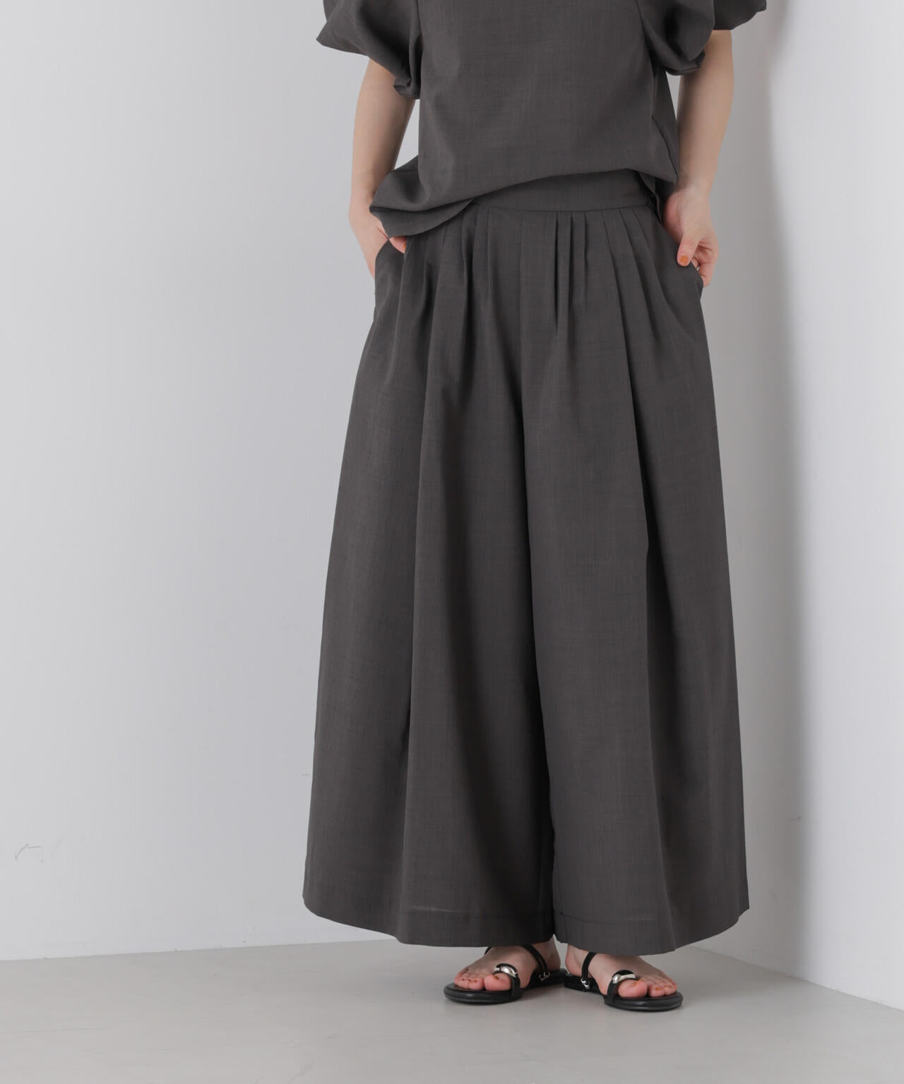 ドライマット トロギャザー ワイドパンツ ( セットアップ 可)