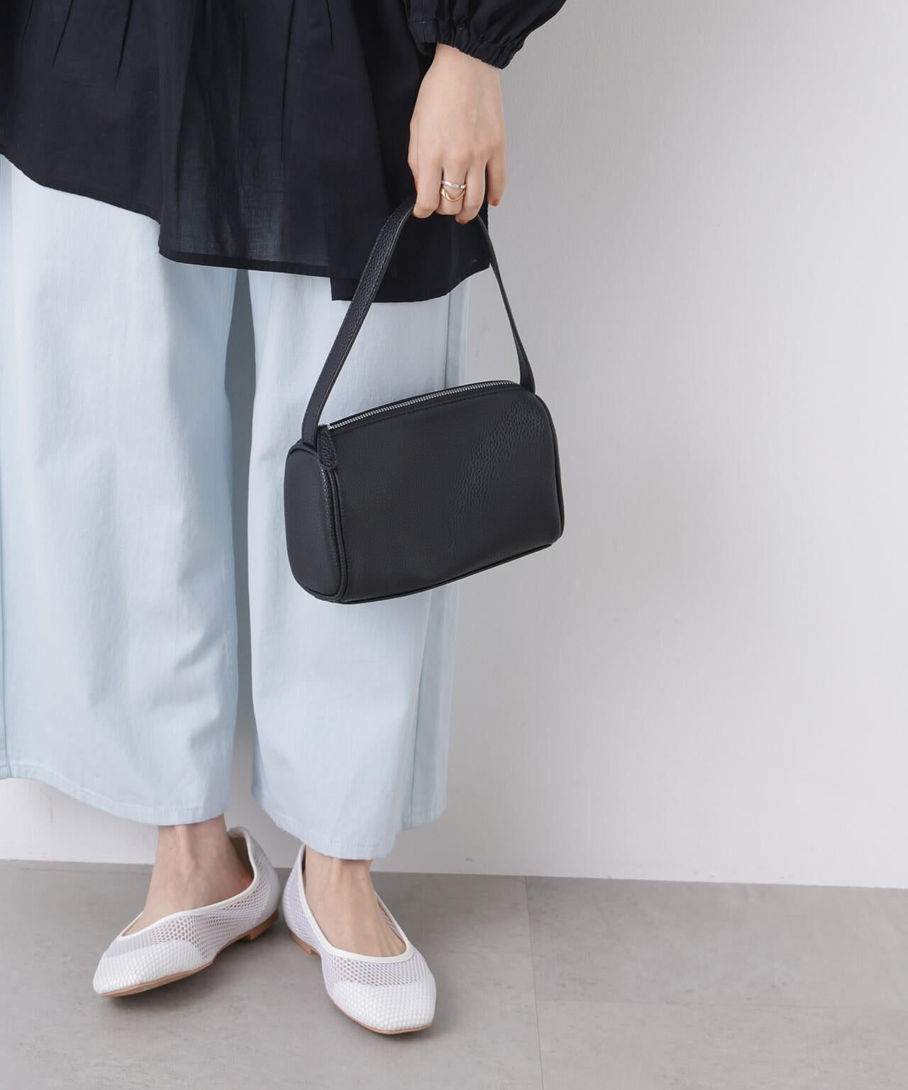 新品♡ナノユニバース ワンショルダーバッグ ワンショルダー ボディーバッグ