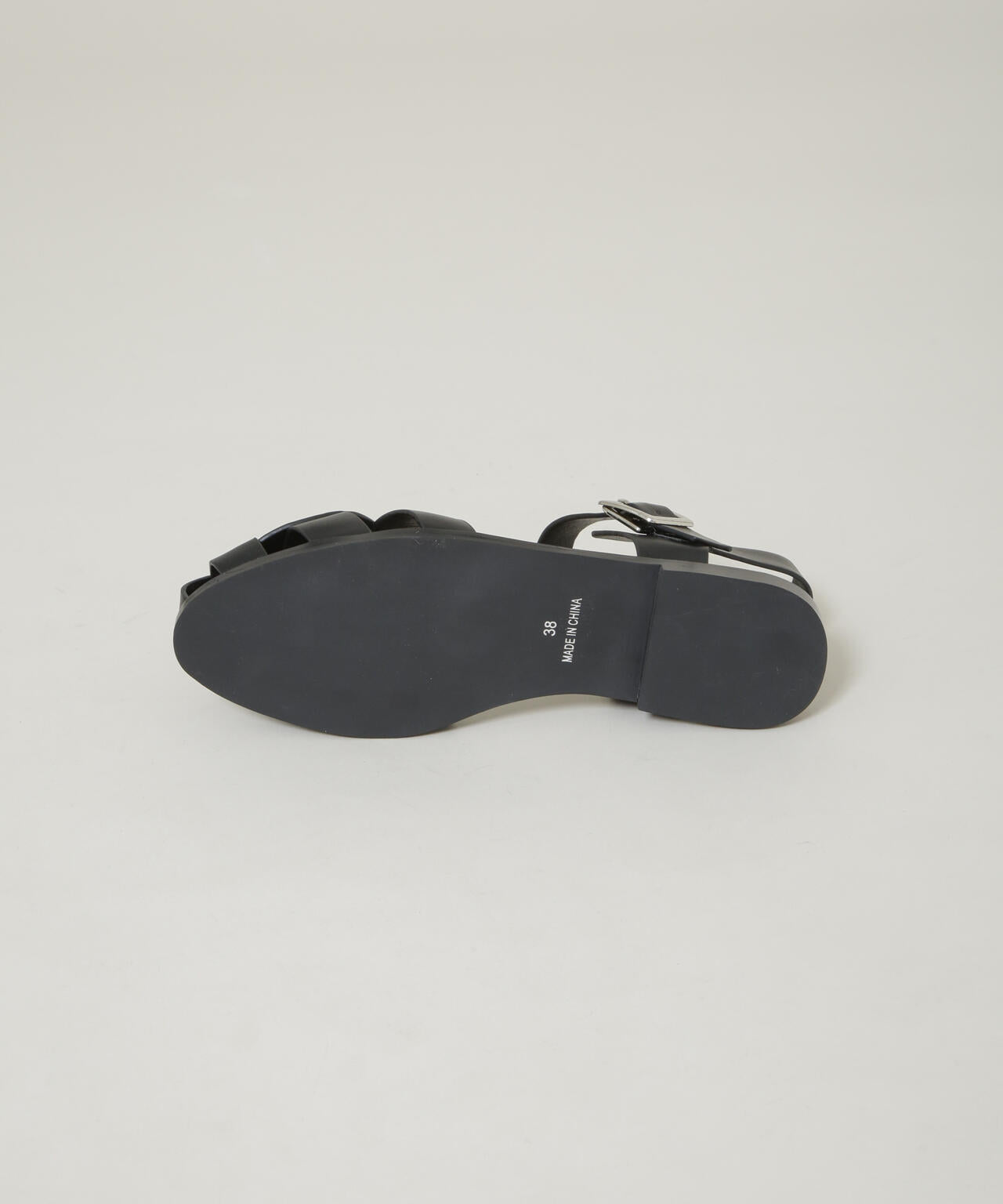 グルカサンダル 6736135300