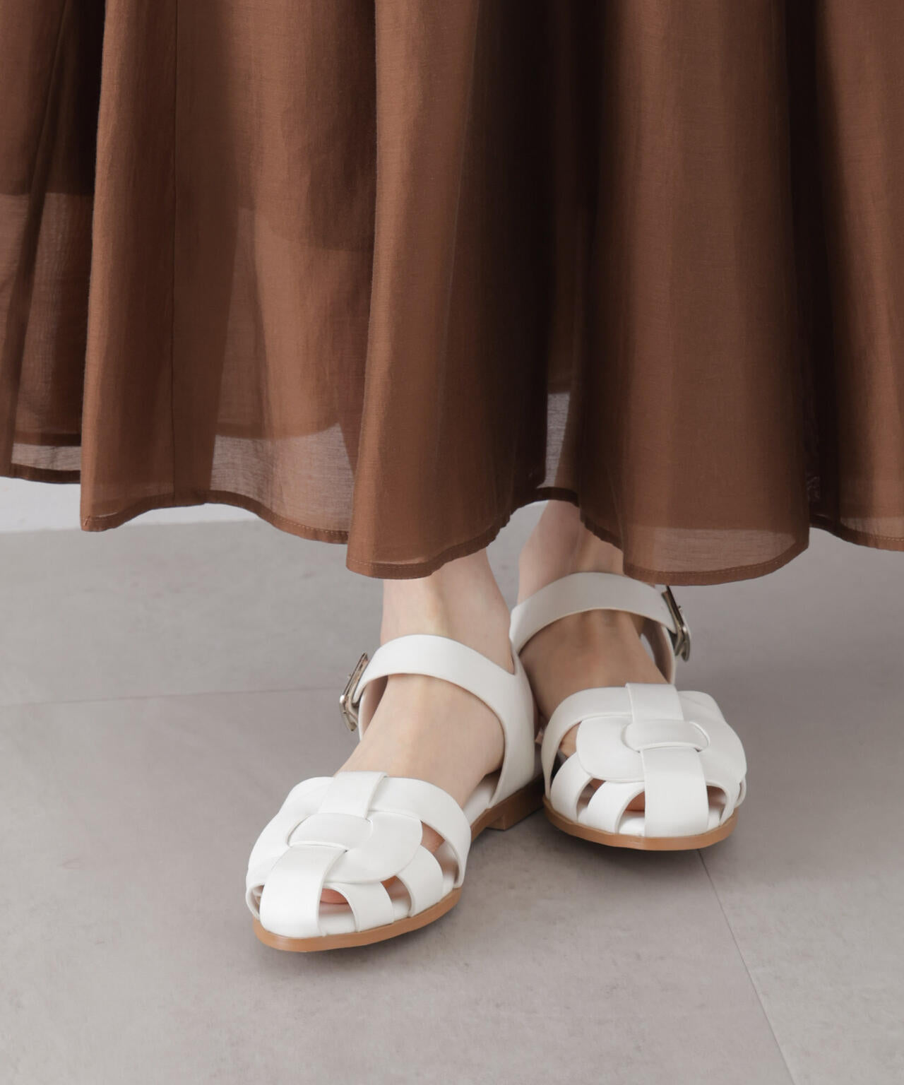 グルカサンダル 6736135300