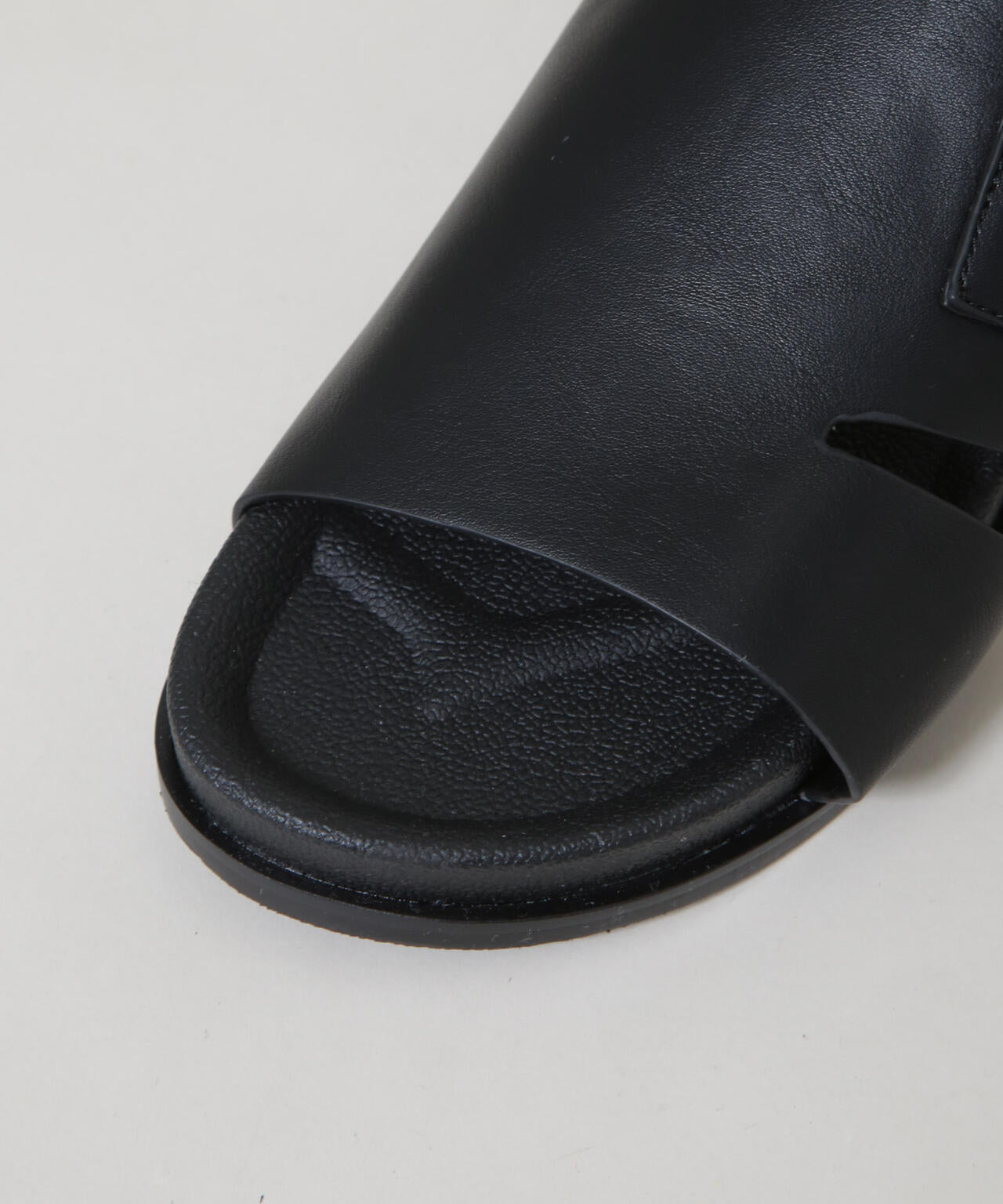 バックルモチーフカバーサンダル 6736135301