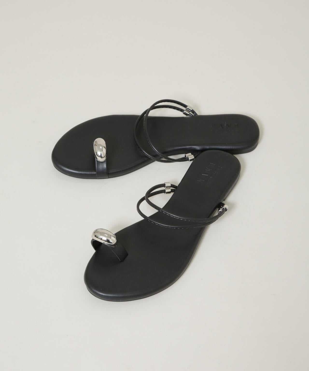 メタルパーツ3wayトングサンダル 6736135302