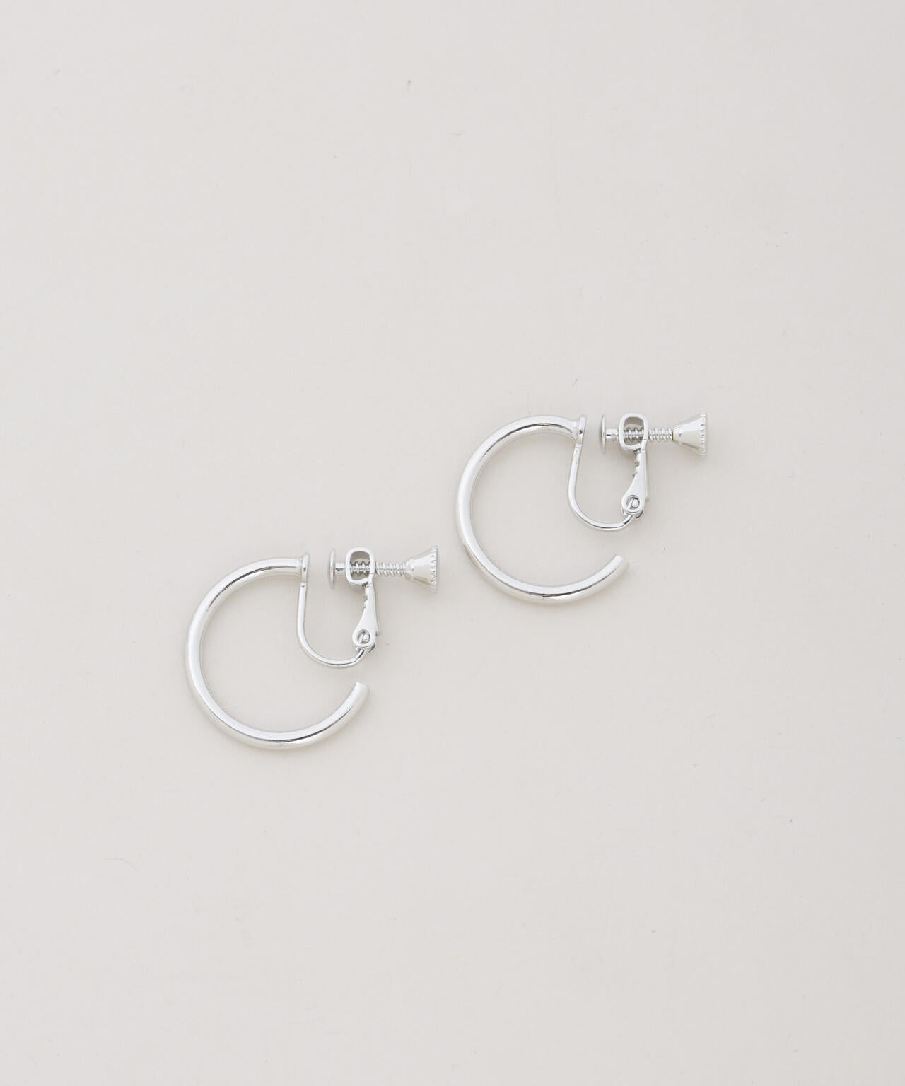 フープイヤリング 6736145301