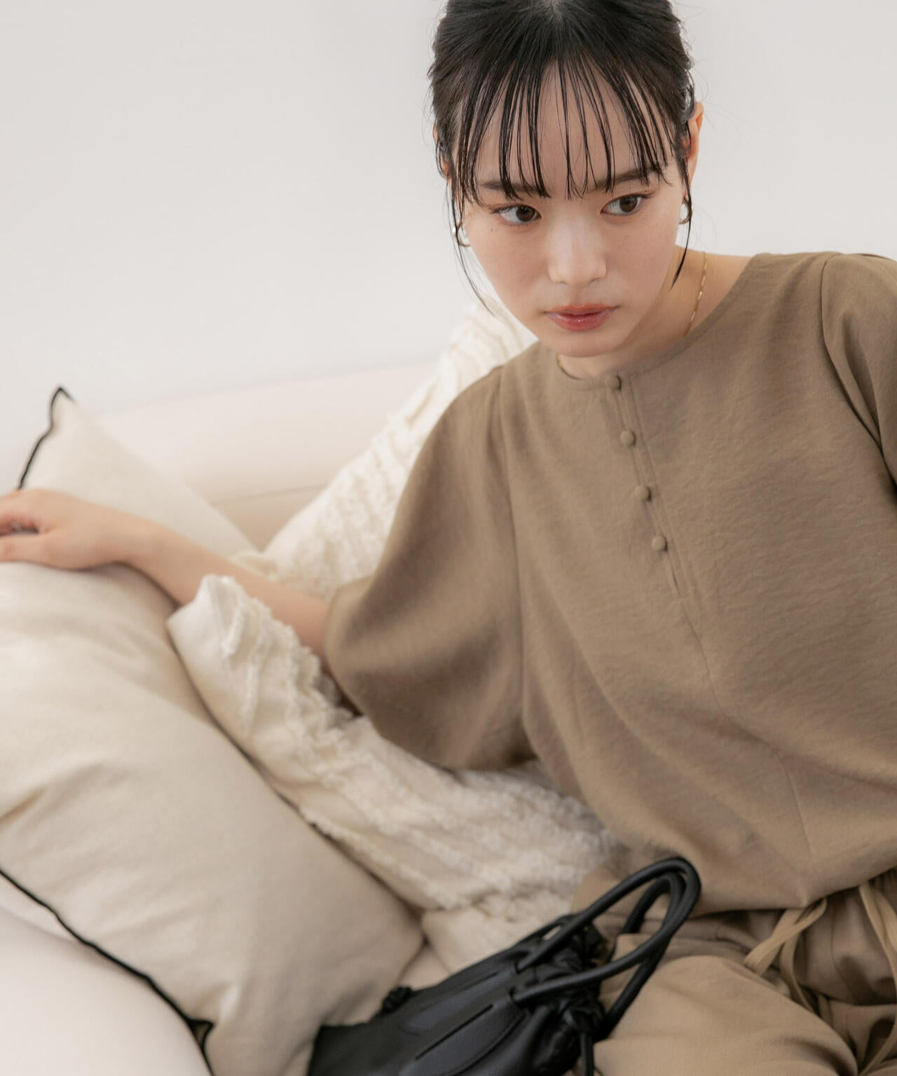 WEB限定/多機能素材 前後2wayランタンスリーブクルーブラウス(セットアップ可) 6736221309