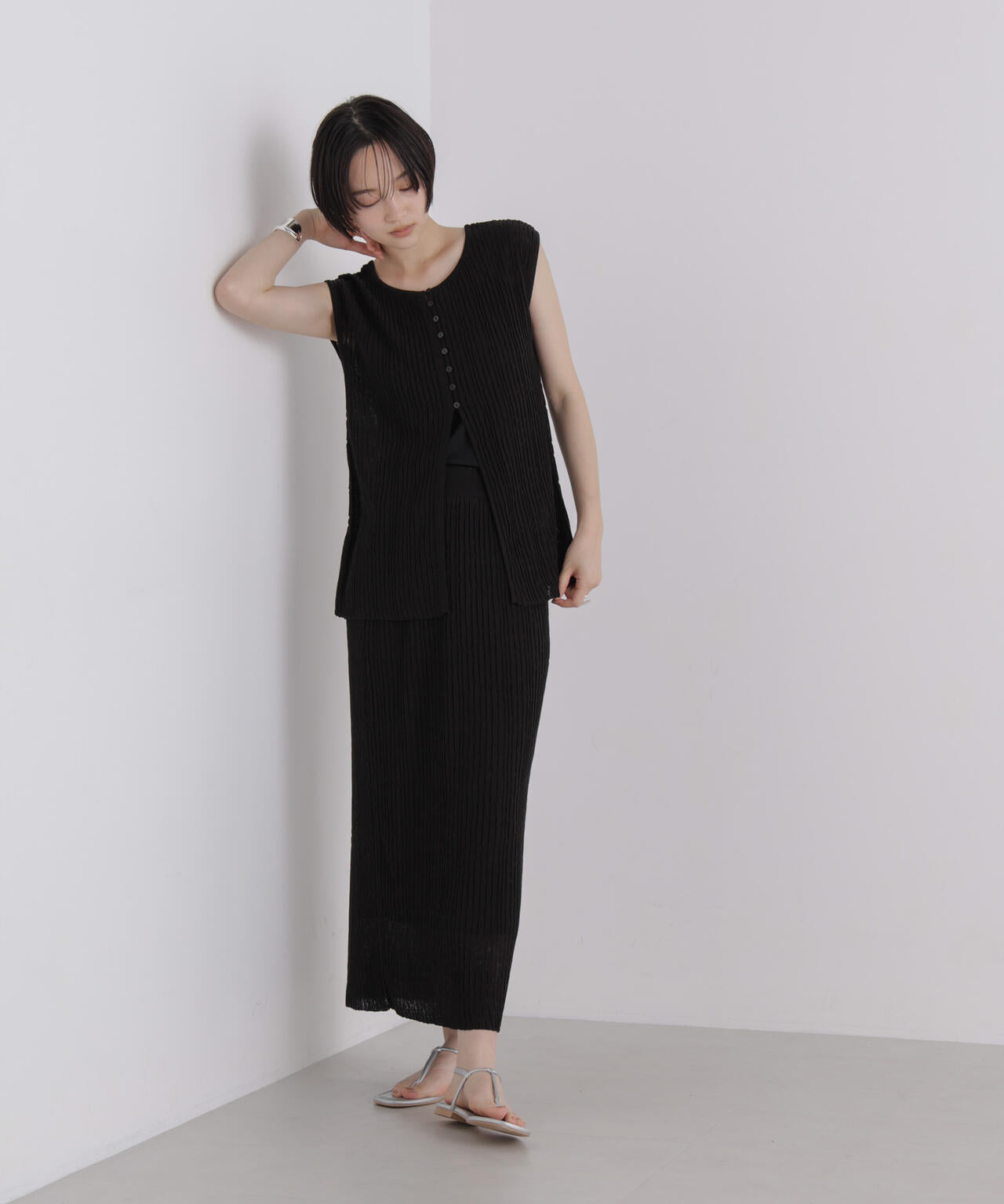 前後2way楊柳ライクニット多ボタンノースリーブトップス(セットアップ可) 6736222309