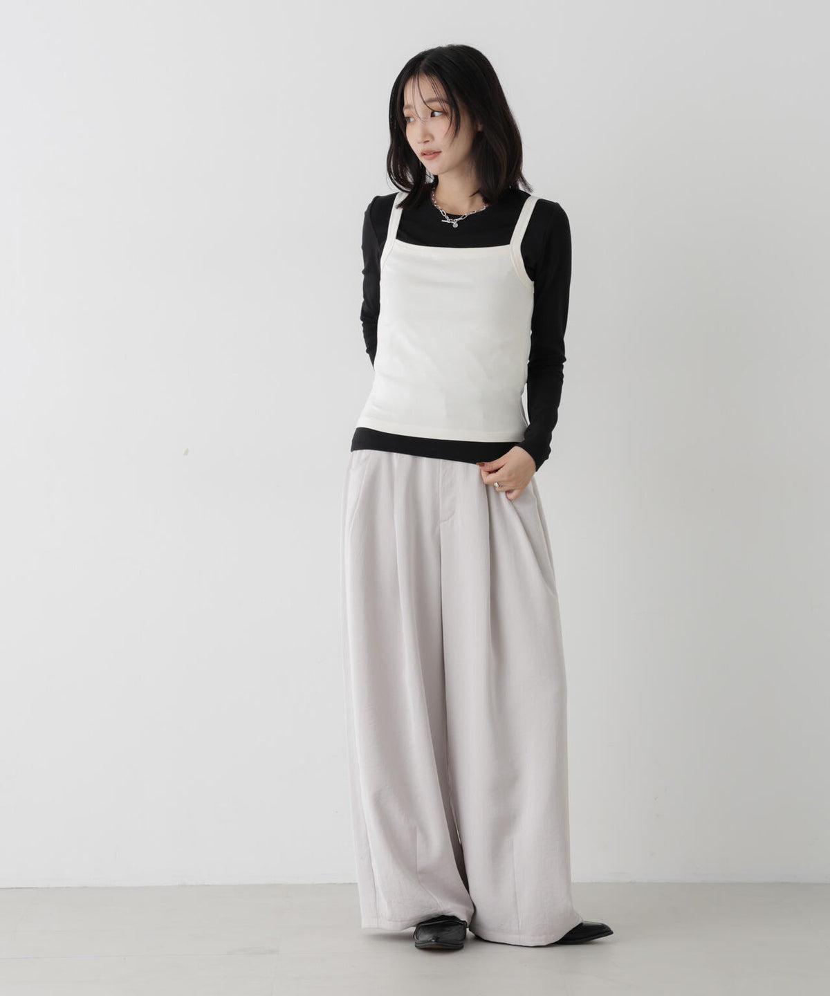 WEB限定/ロンT×キャミ カットレイヤードアンサンブルセット 6736223309