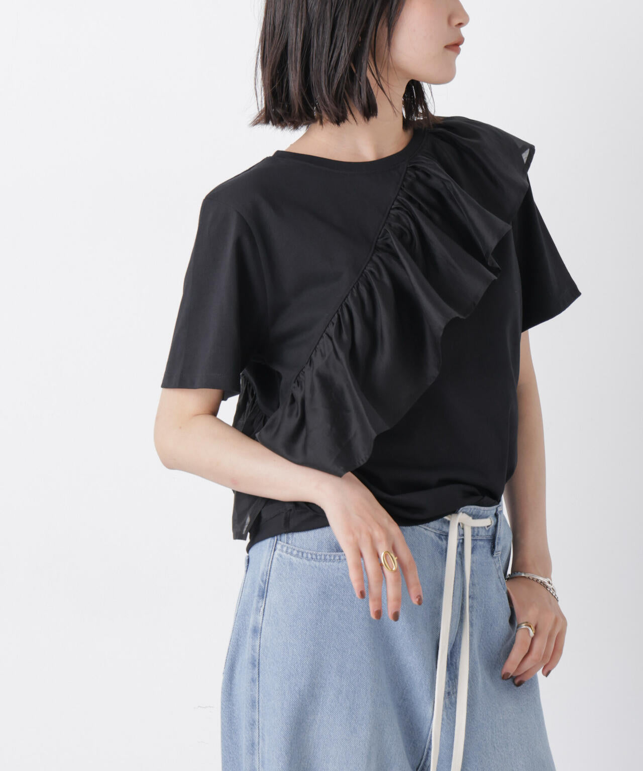 アシンメトリーフリル異素材コンビTシャツ 6736224300