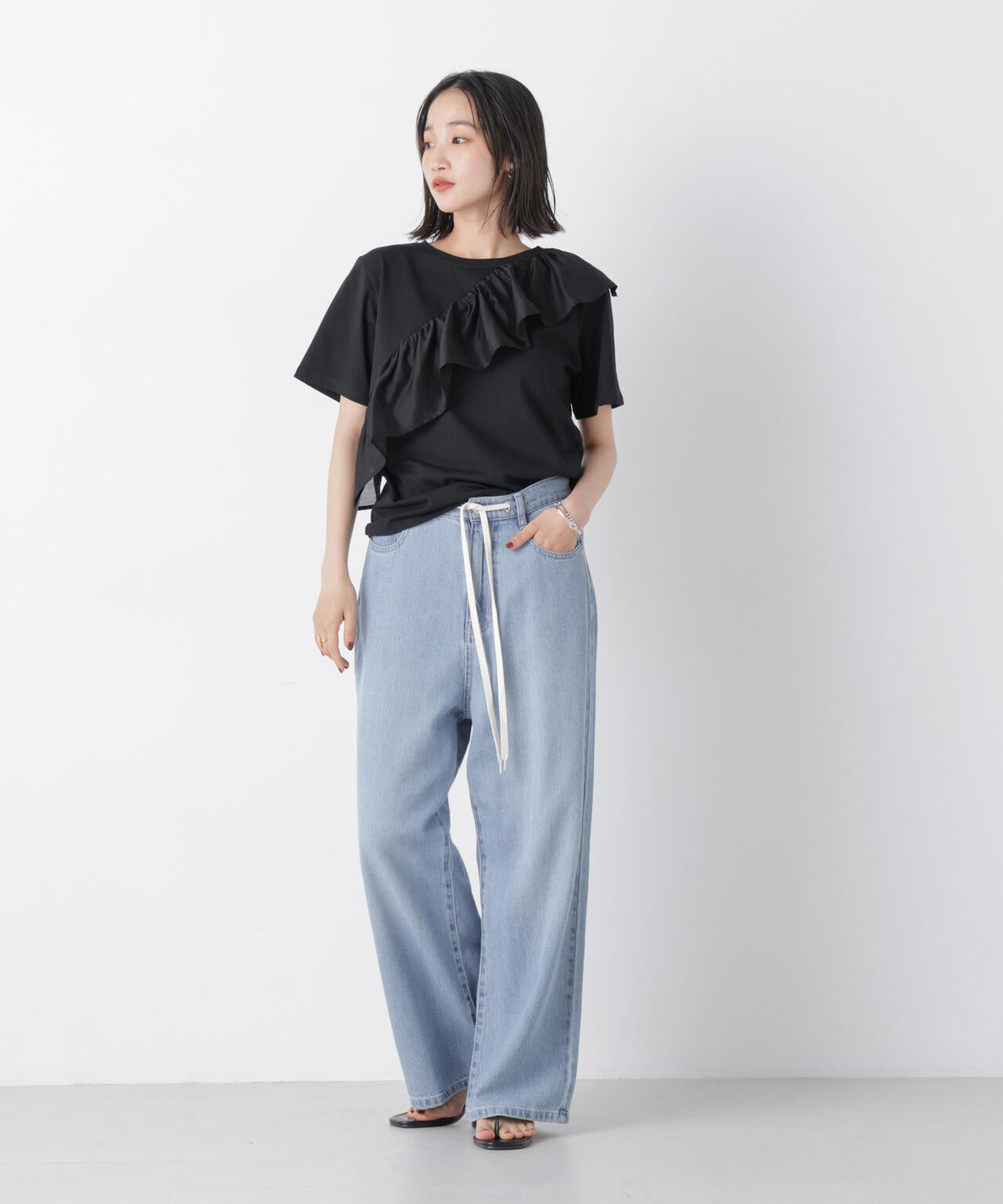 アシンメトリーフリル異素材コンビTシャツ 6736224300