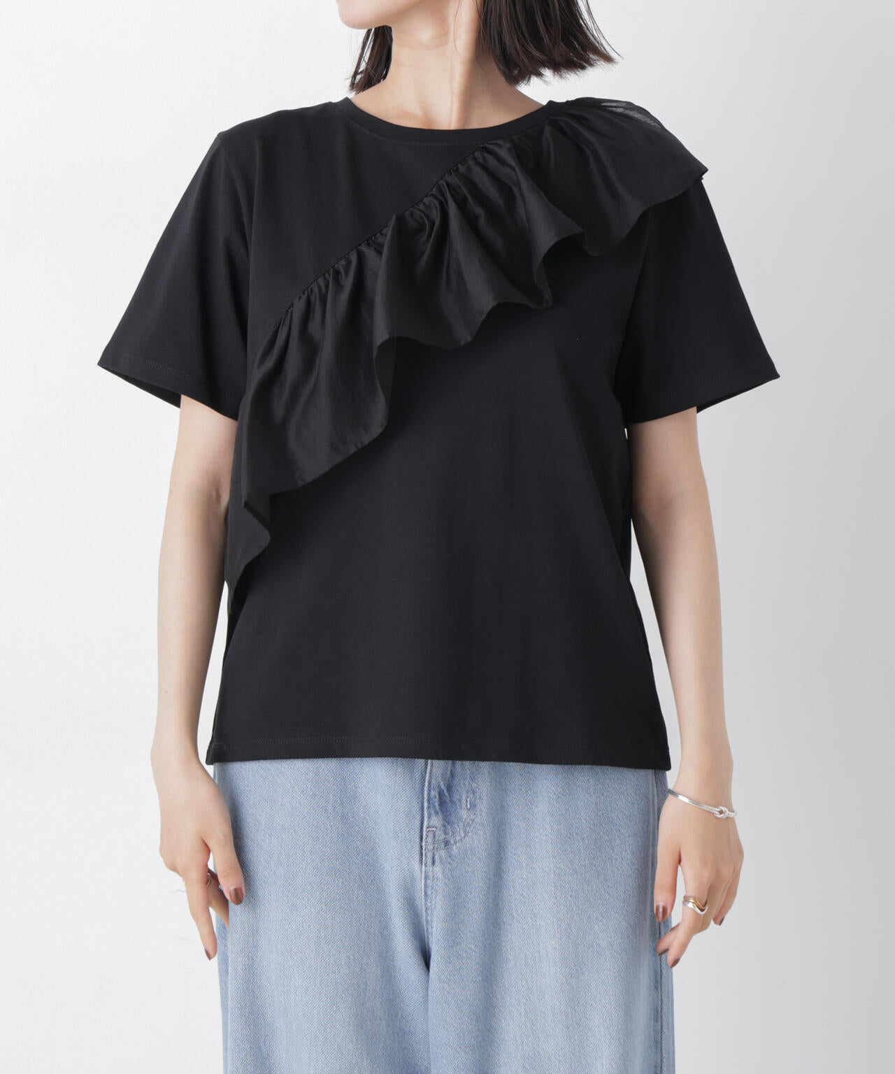 アシンメトリーフリル異素材コンビTシャツ 6736224300