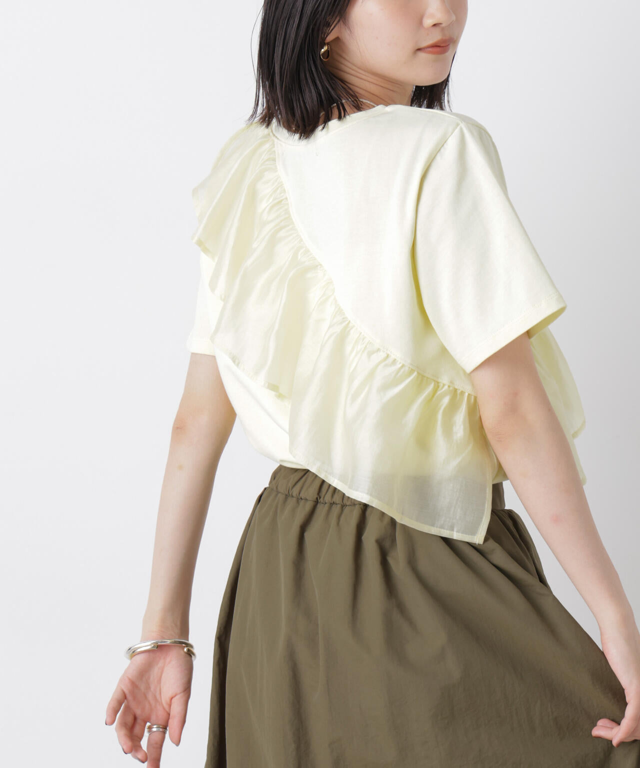 アシンメトリーフリル異素材コンビTシャツ 6736224300