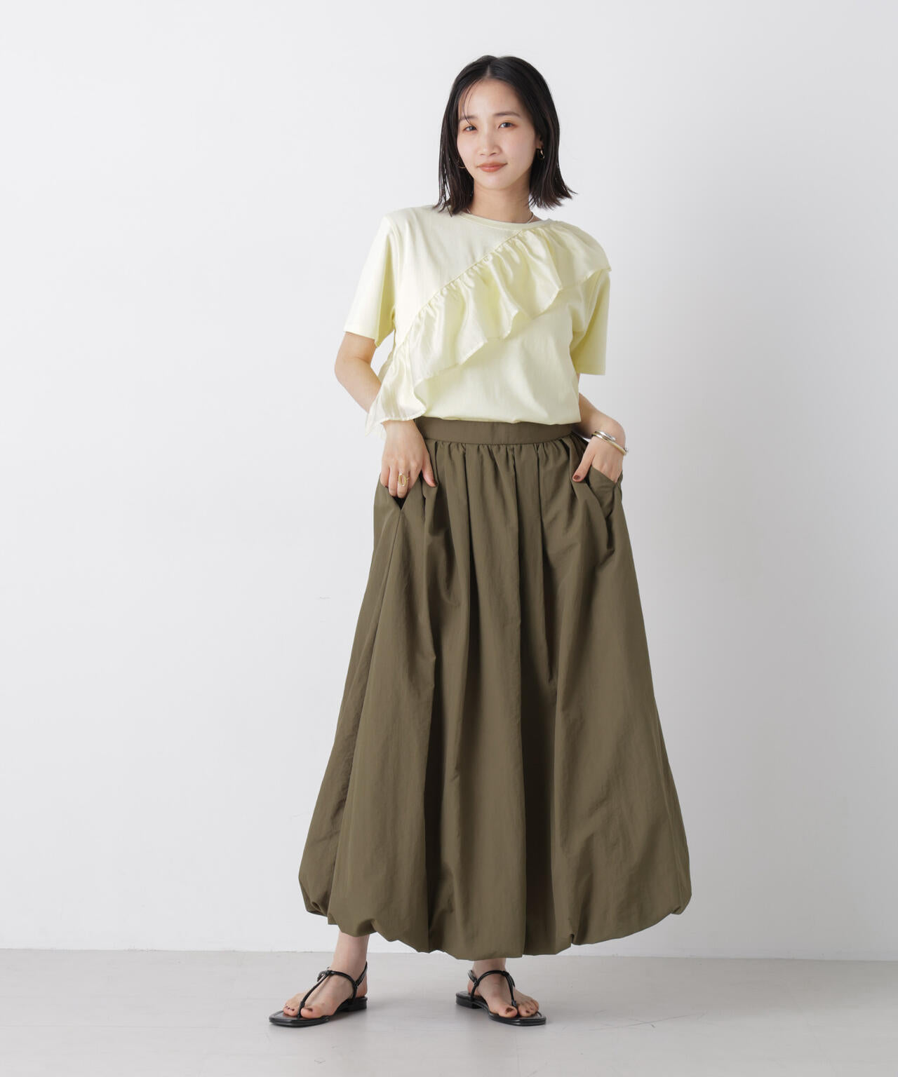 アシンメトリーフリル異素材コンビTシャツ 6736224300