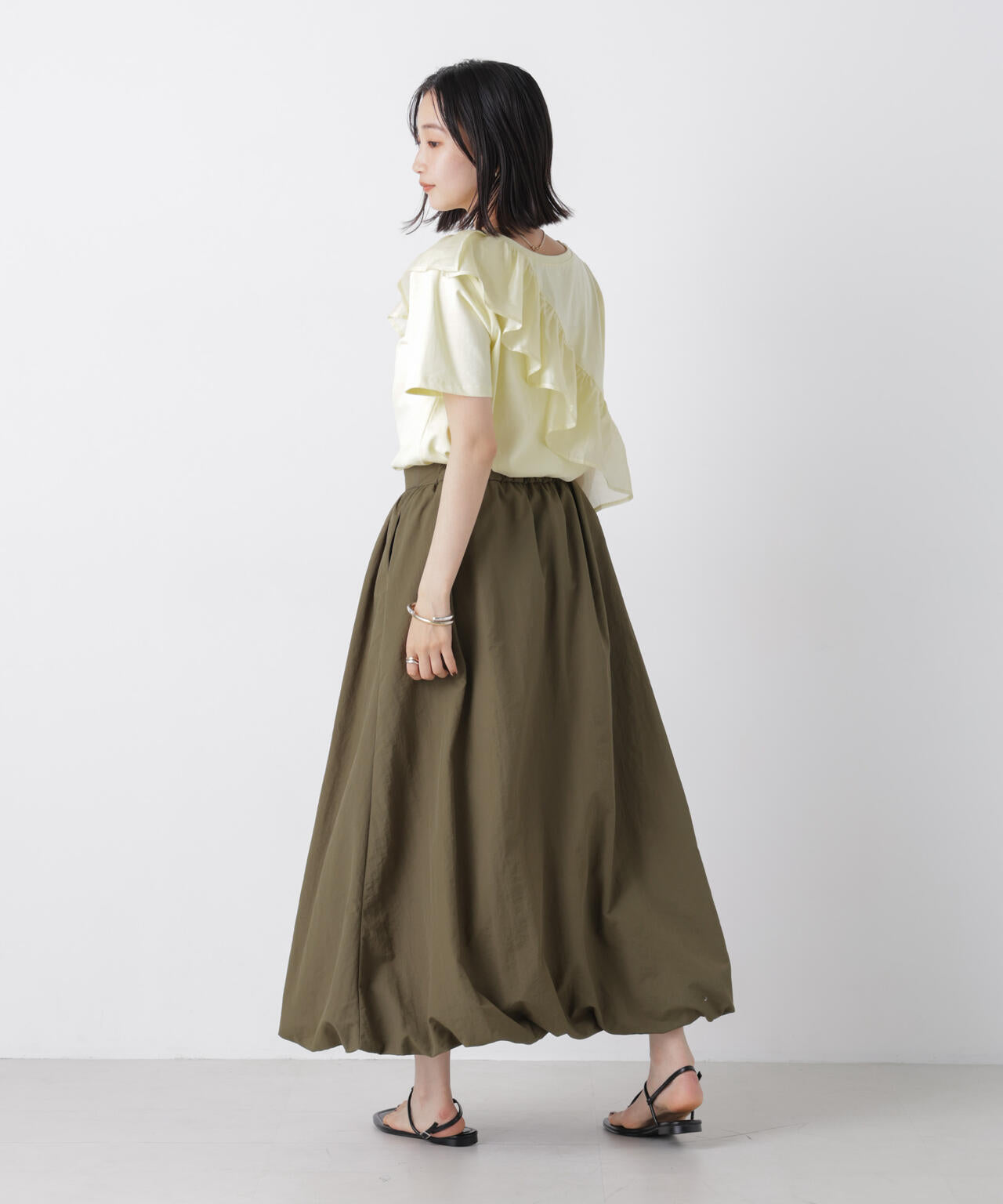 アシンメトリーフリル異素材コンビTシャツ 6736224300