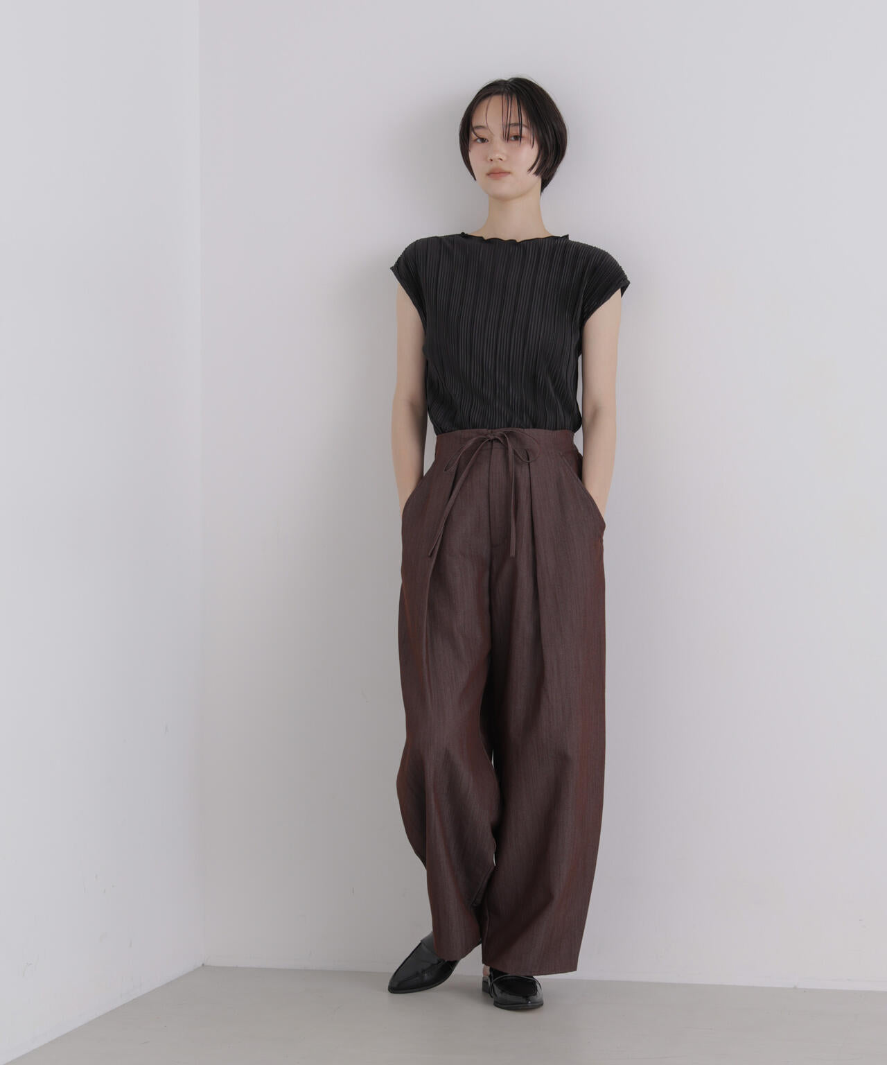 プリーツカットノースリーブトップス(セットアップ可) 6736224306