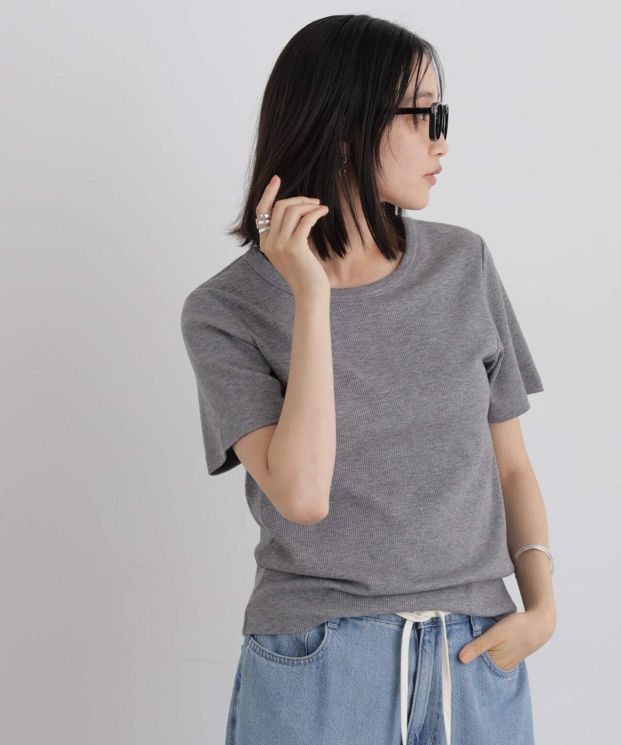 ラメリブカットクルーネックTシャツ 6736224308