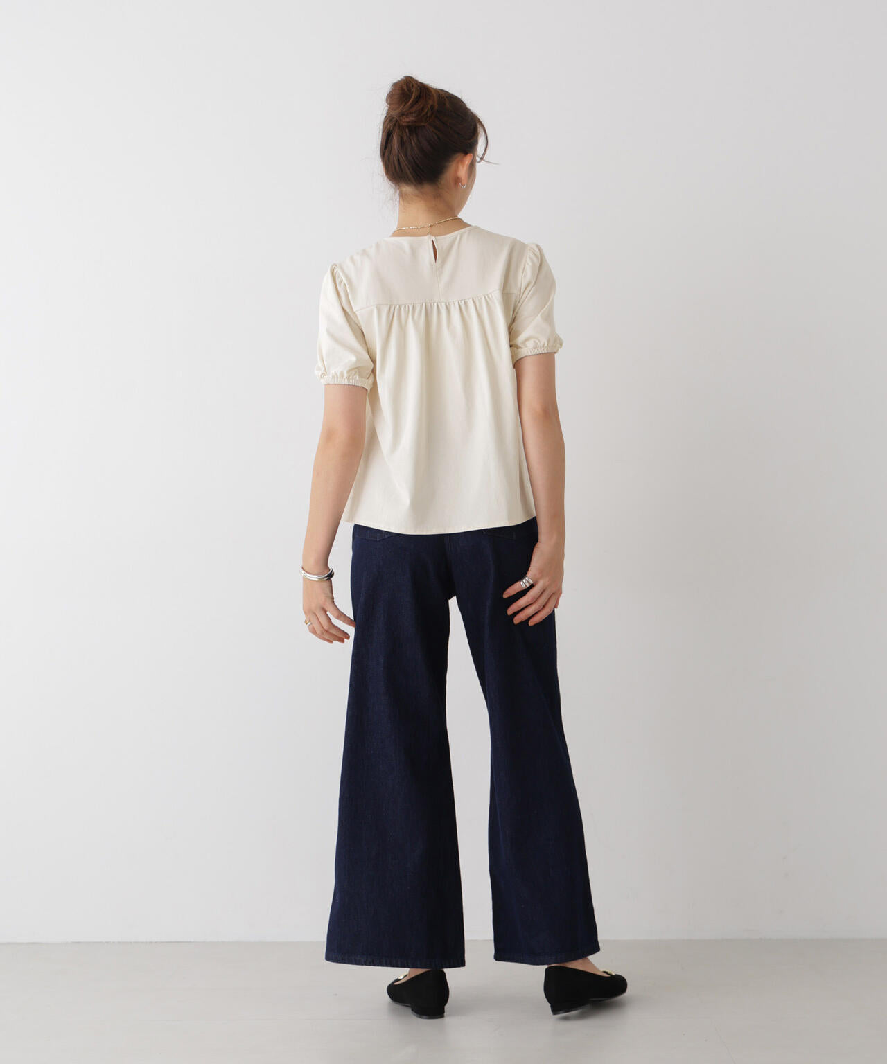 フロントシャーリングカットトップス 6736224311