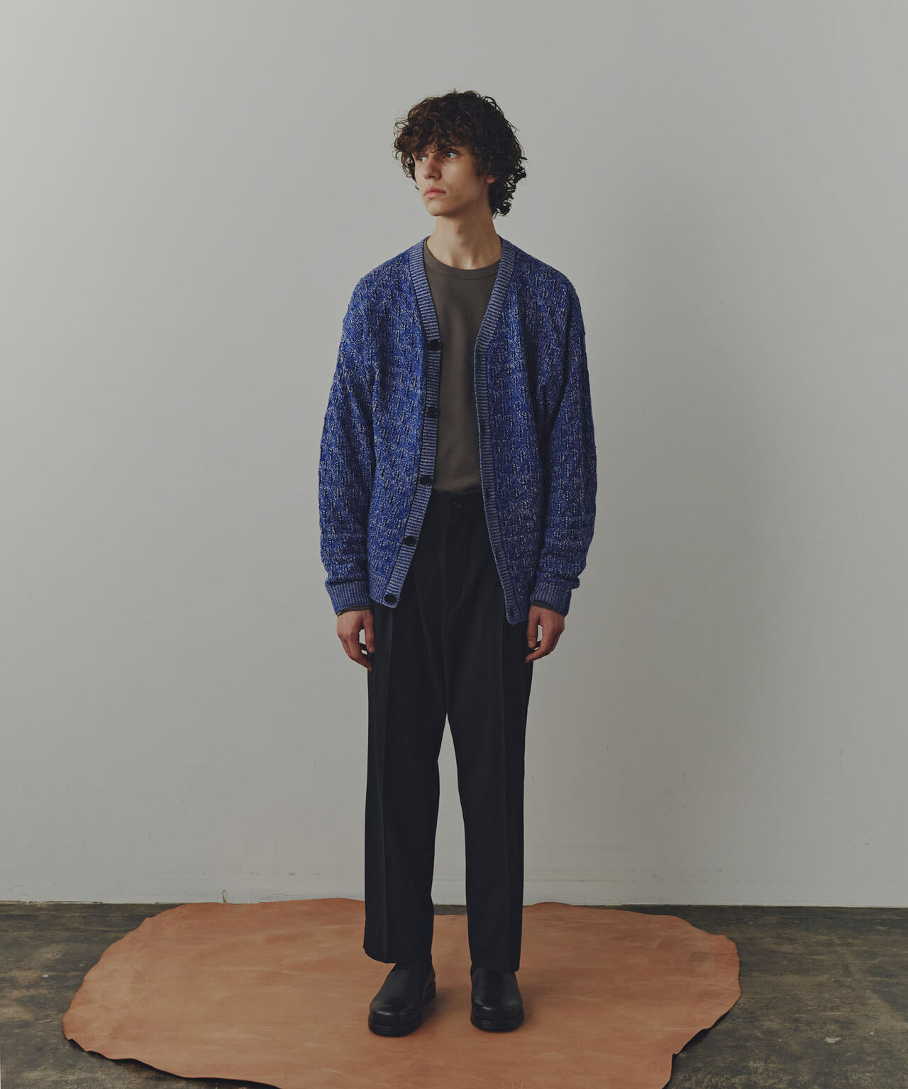 WEB限定/「Commonuse」ジャガードVネックカーディガン 6743222209