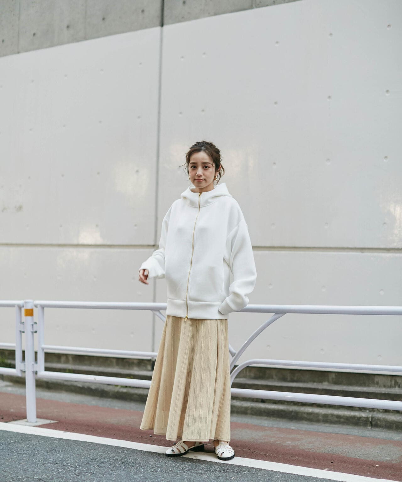 WEB限定 テックダンボールダブルジップBIGパーカ男女兼用 6753223301