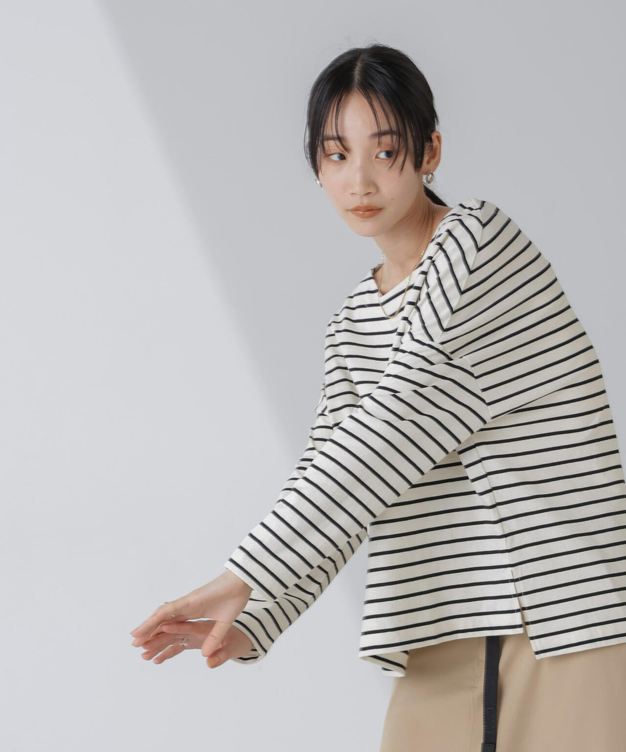 WEB限定/ボーダーワイドドロップトップス 6754123303