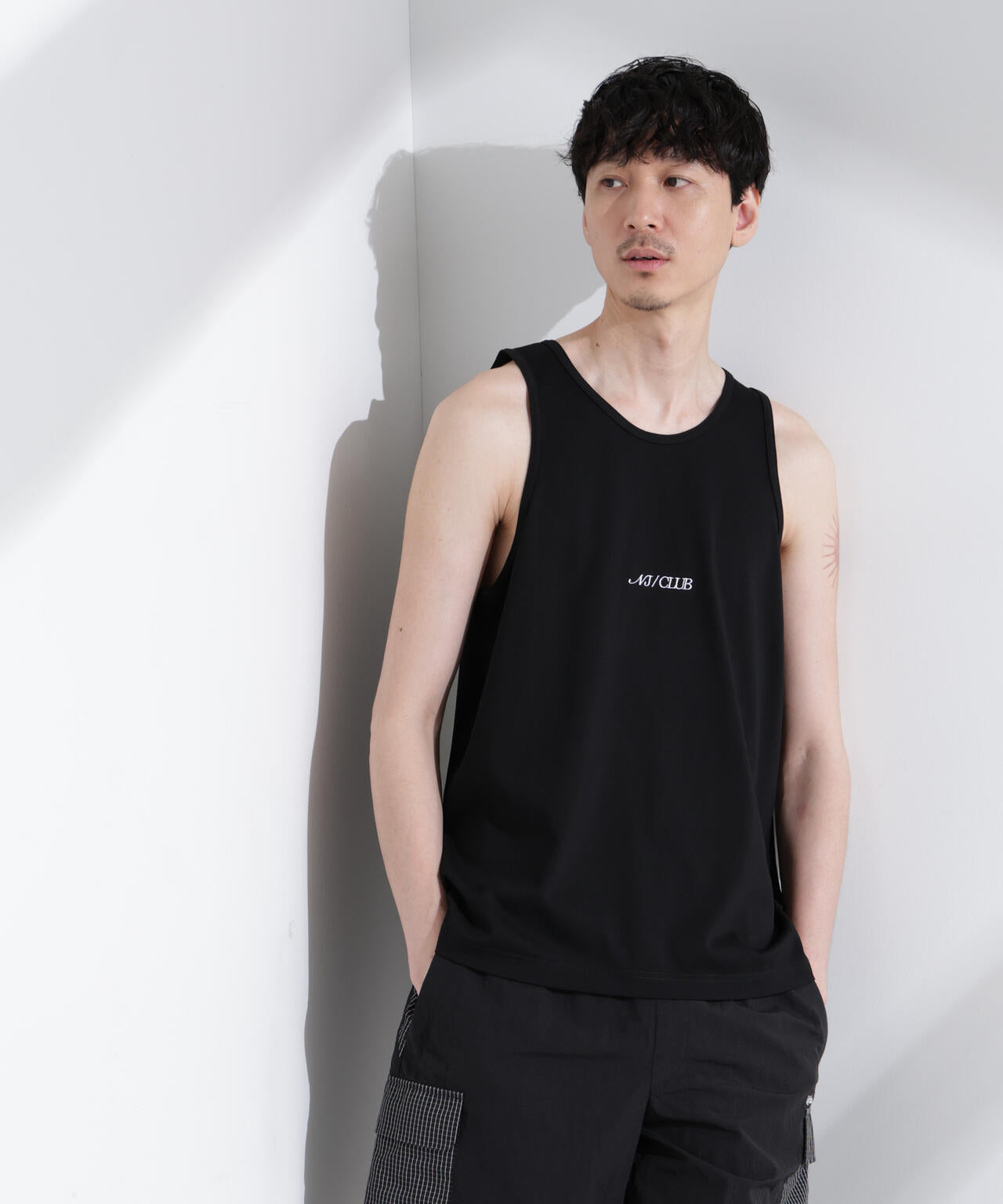 「NJ/CLUB」 ユーティリティ タンクトップ 6685124225
